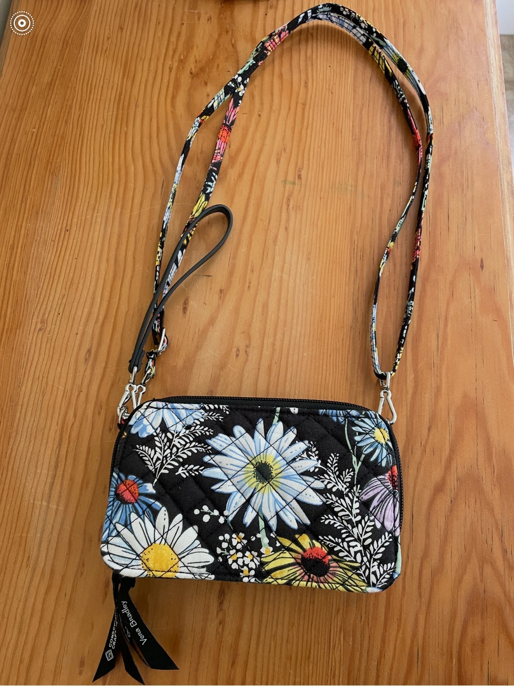 Vera Bradley RFID All-In-One Crossbody Wristlet Shedding Light Daisy Floral NWOT